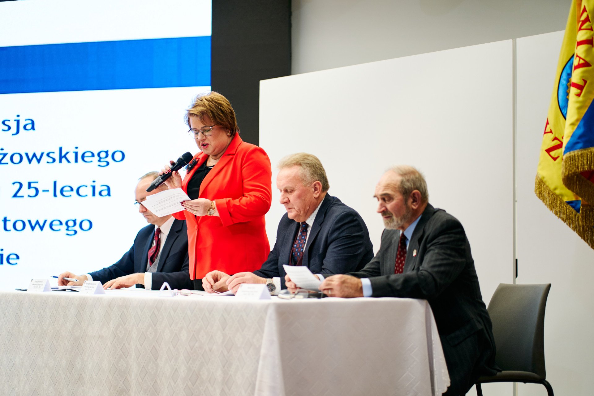 Uroczysta VIII sesja Rady Powiatu Strzyżowskiego VII kadencji z okazji jubileuszu 25-lecia samorządu powiatowego w Strzyżowie.